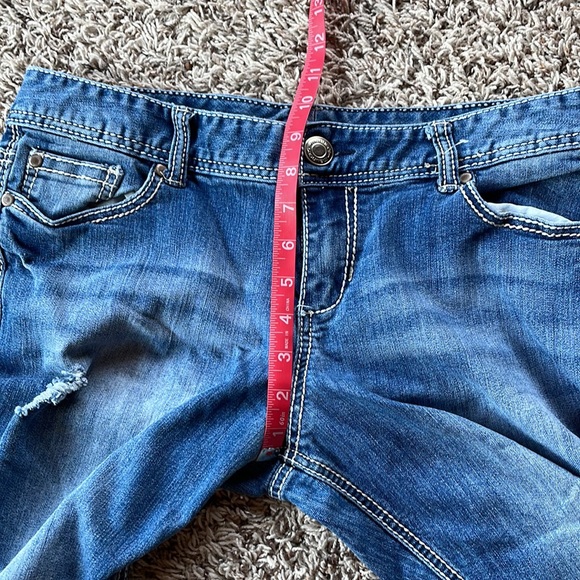 Women’s Maurices Jean Capris, Size 11/12 - Picture 4 of 7